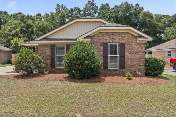 6871 Charmingdale Drive S, Mobile, AL 36618