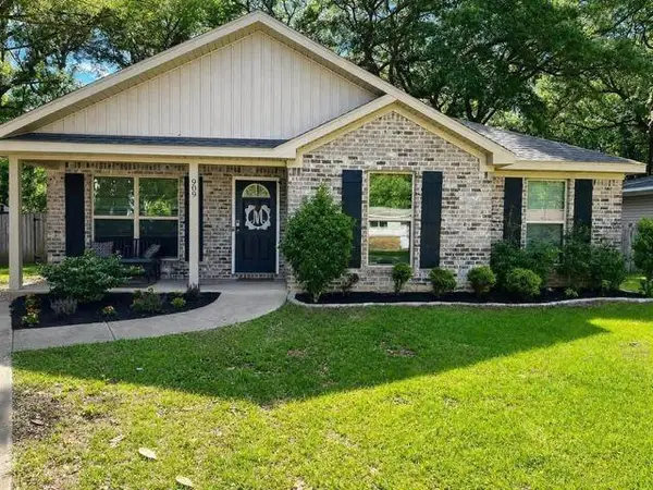 909 Myra Street, Saraland, AL 36571