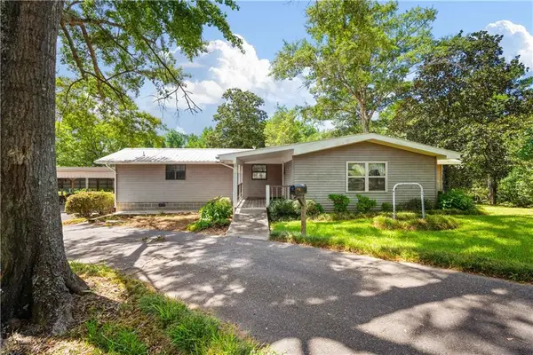 6491 Beth Lane, Mobile, AL 36521