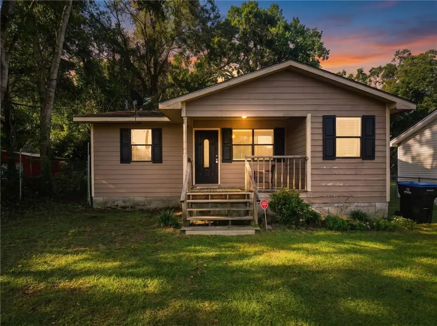 511 Lee Street W, Chickasaw, AL 36611 - #2