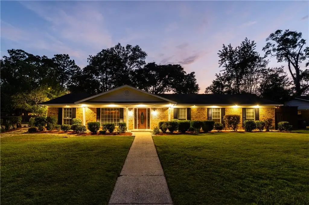 814 Pinemont Drive, Mobile, AL 36609 - #1