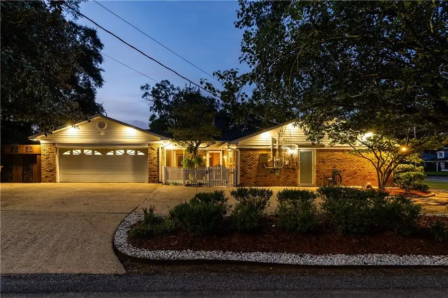 814 Pinemont Drive, Mobile, AL 36609 - #2