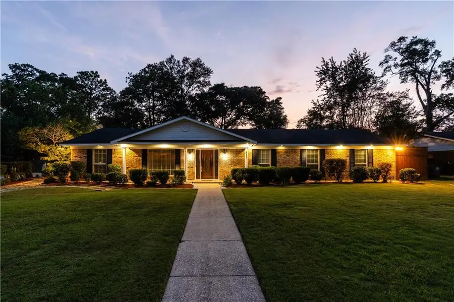 814 Pinemont Drive, Mobile, AL 36609 - #3