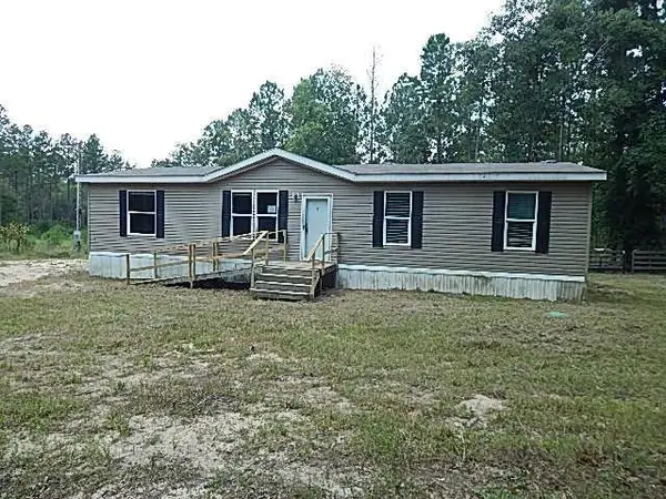 29863 County Road 87 Road, Robertsdale, AL 36567