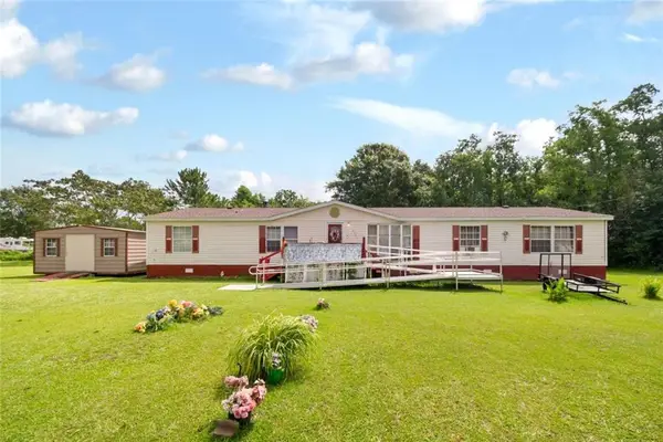 6763 Jaimee Circle E, Grand Bay, AL 36541
