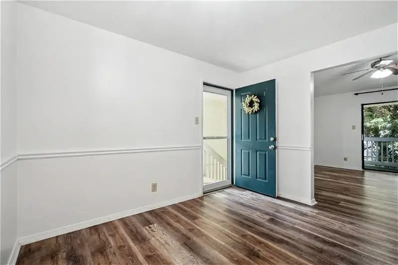6050 Grelot Road #202, Mobile, AL 36609 - #3