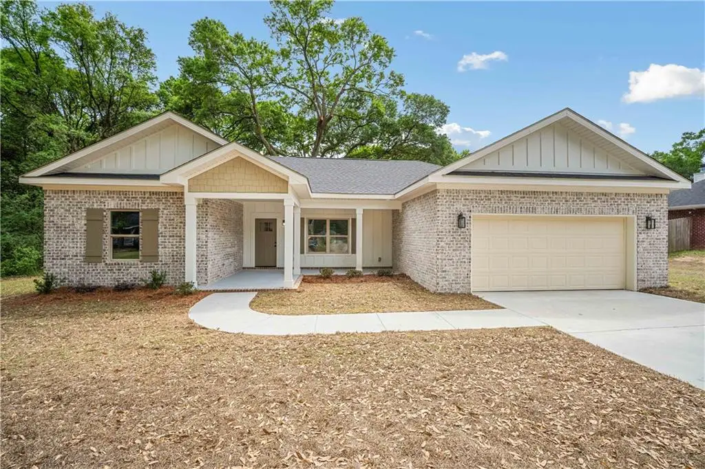 7051 Country Oaks Drive N, Irvington, AL 36544 - #1