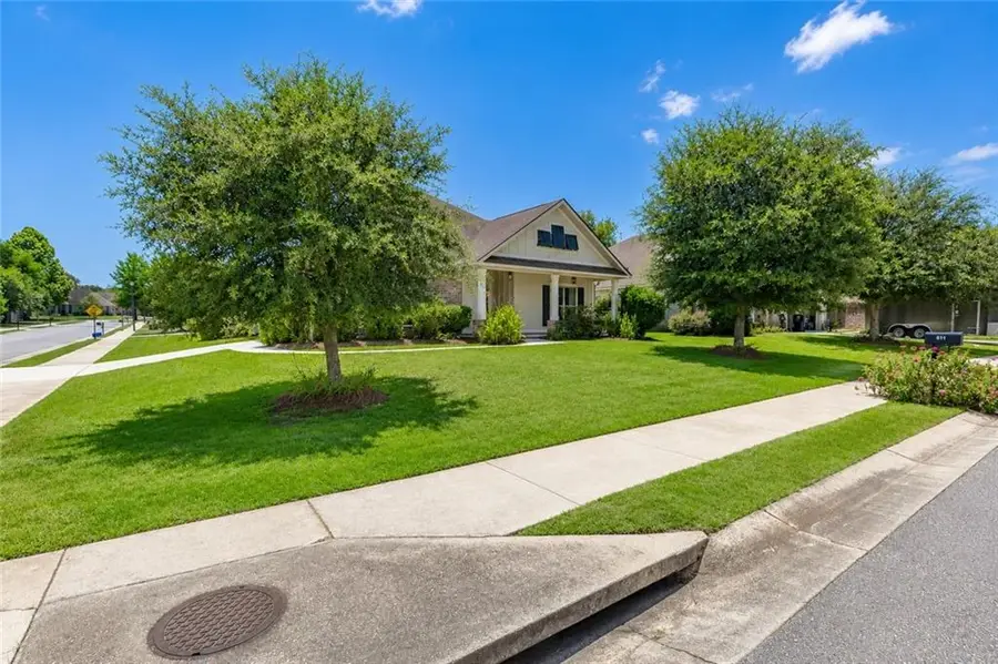 611 Nathaniel Avenue, Fairhope, AL 36532 - #3