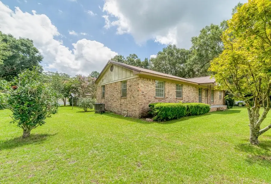 8837 Viana Street E, Mobile, AL 36541 - #3