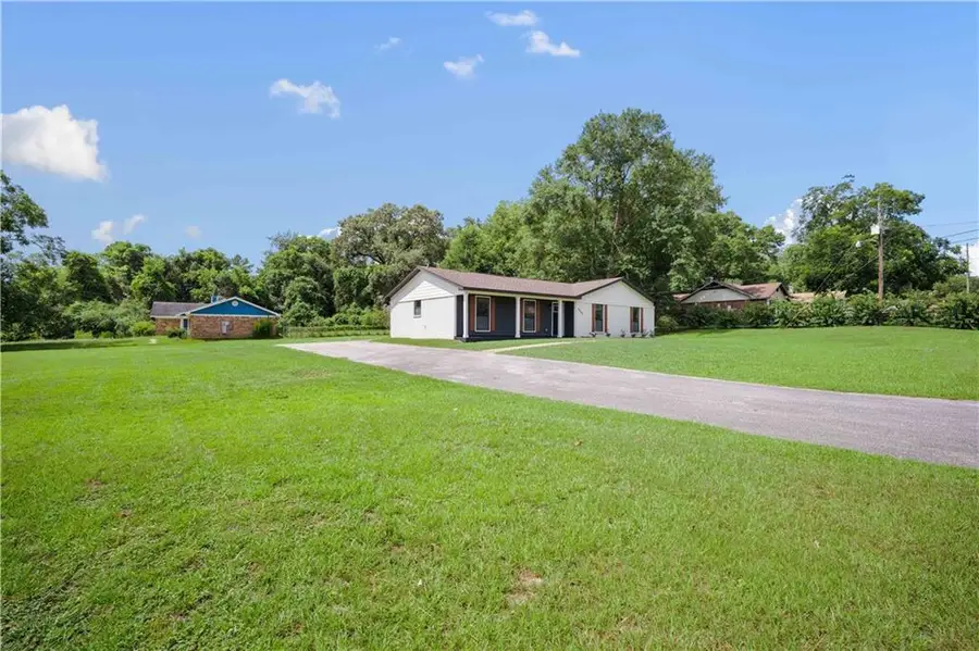 8009 Grand Oaks Drive, Theodore, AL 36582 - #3