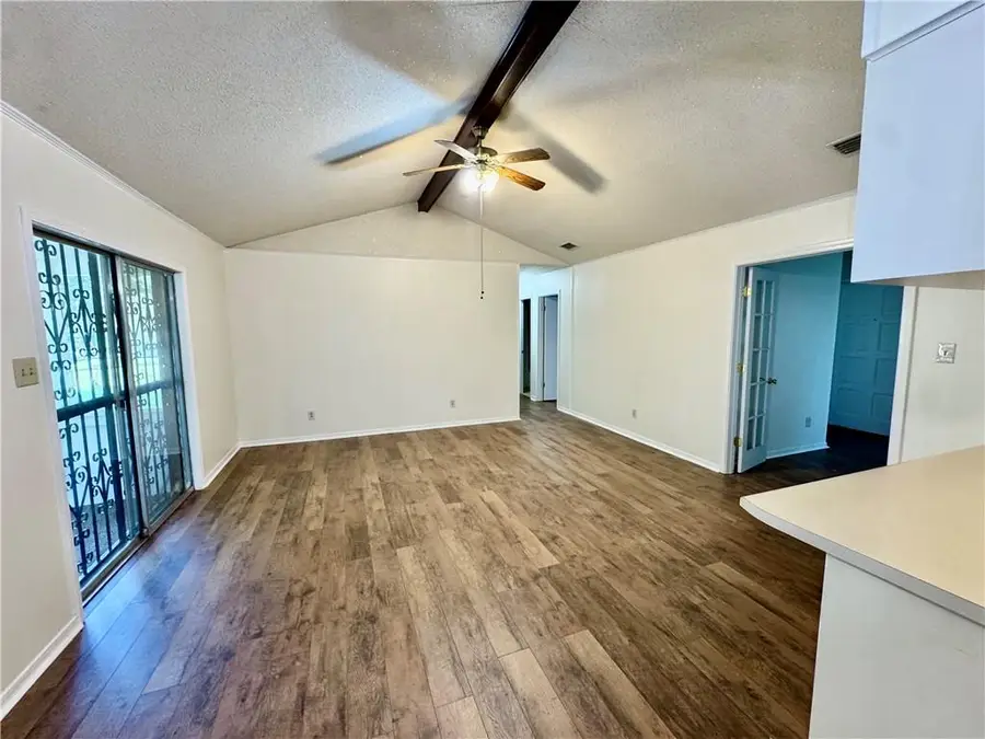 4933 Pineridge Drive N, Eight Mile, AL 36613 - #3