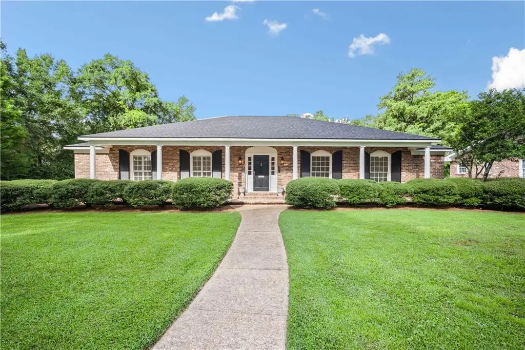 301 Indian Creek Drive E, Mobile, AL 36607 - #1