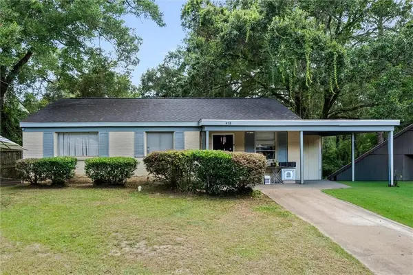 458 Yevonne Curve E, Mobile, AL 36609