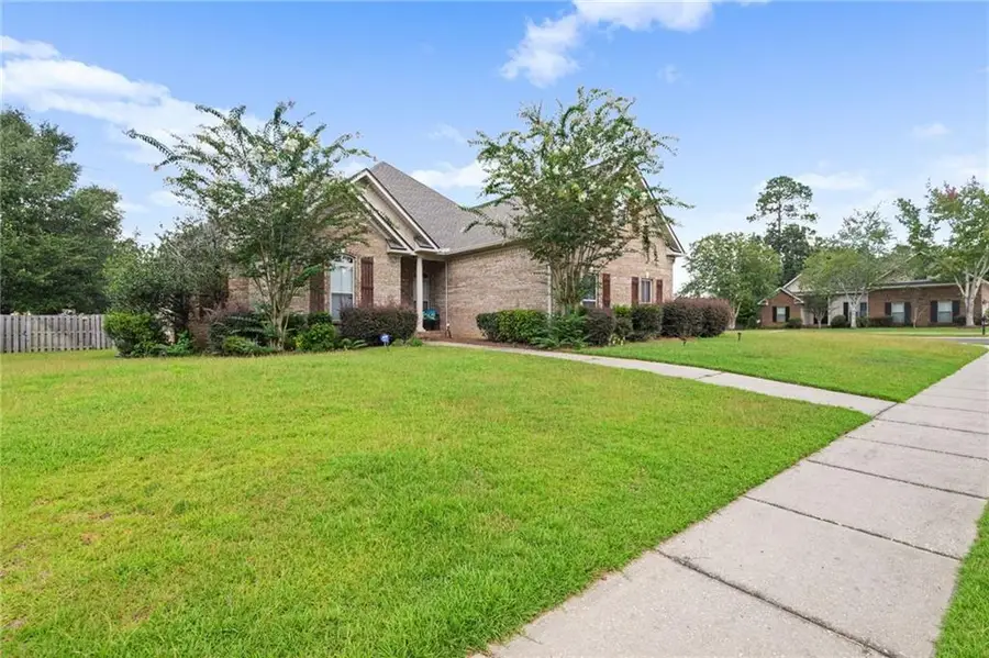 3360 Lockwood Drive W, Mobile, AL 36619 - #2