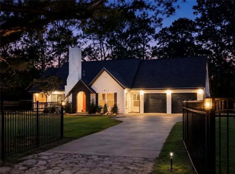 1017 Wellington Street, Mobile, AL 36617 - #2