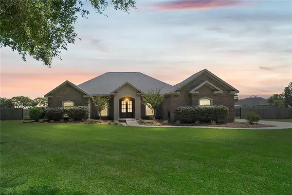 10241 Kipling Court N, Theodore, AL 36582