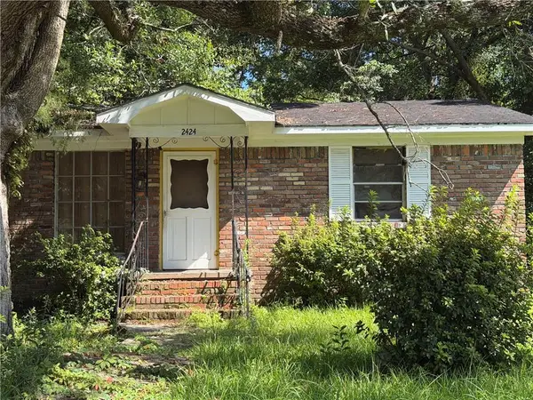 2424 Brewton Avenue, Mobile, AL 36617