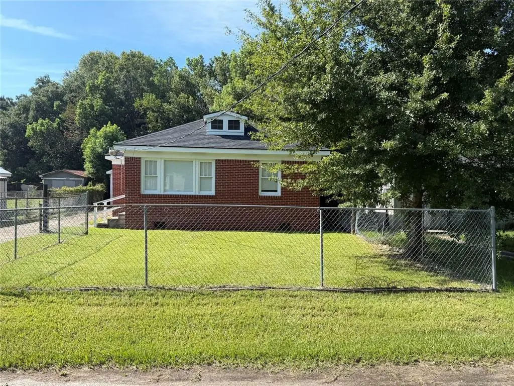 161 10th Avenue, Chickasaw, AL 36611 - #1