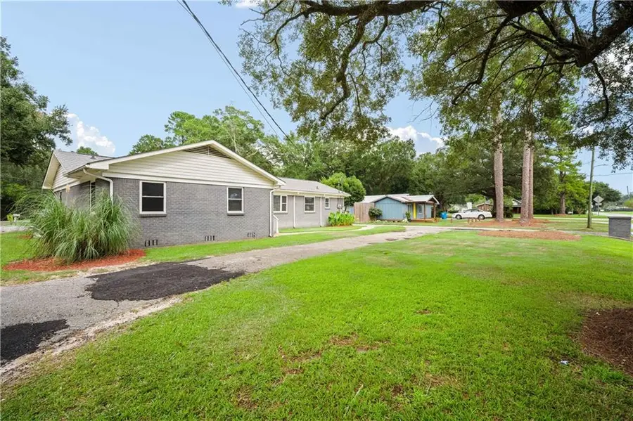 630 Cleveland Road, Saraland, AL 36571 - #3