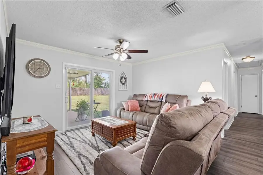 8000 Hillmount Drive, Mobile, AL 36619 - #3