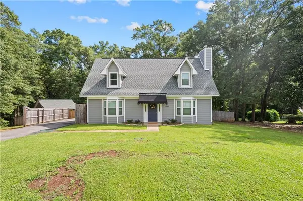 9460 Hamilton Creek Drive, Mobile, AL 36695
