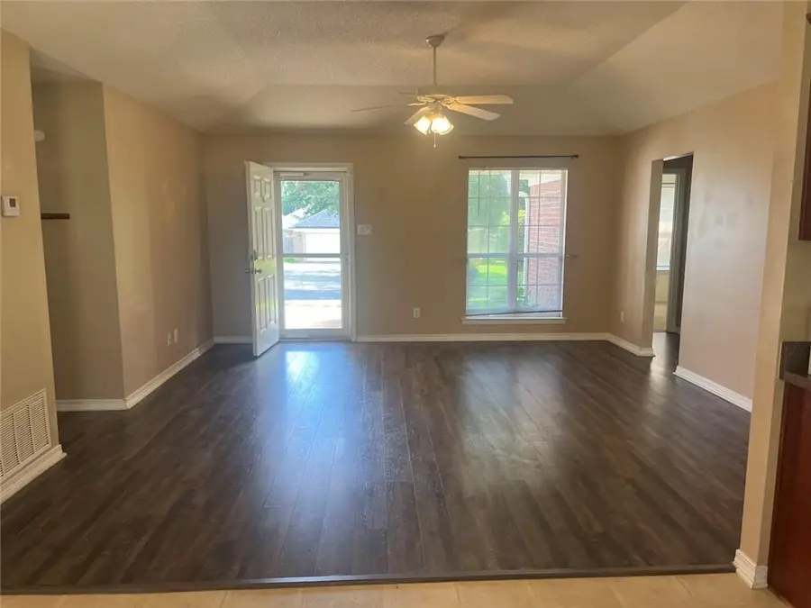 1912 Clarke Road E, Mobile, AL 36695 - #2