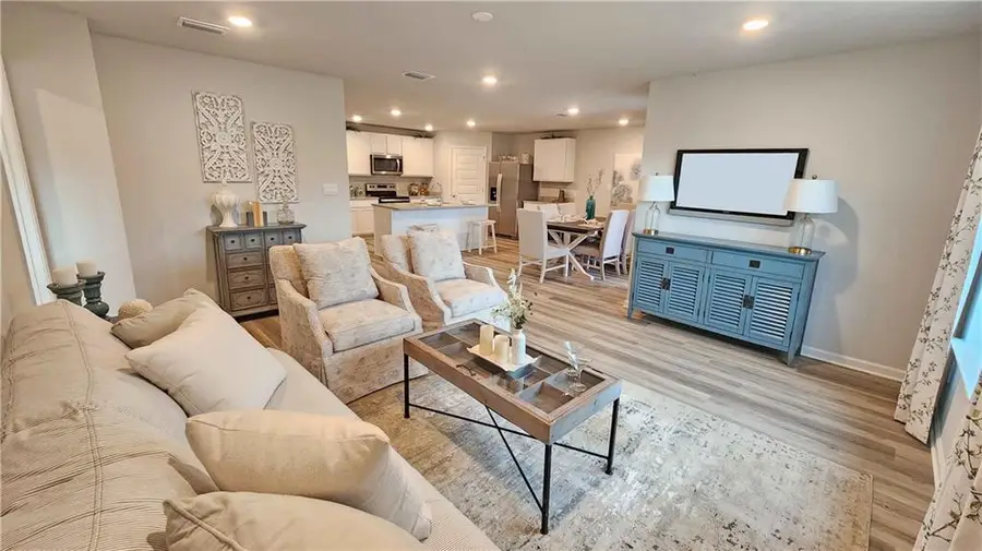 10306 Lowell Street E, Mobile, AL 36695 - #3