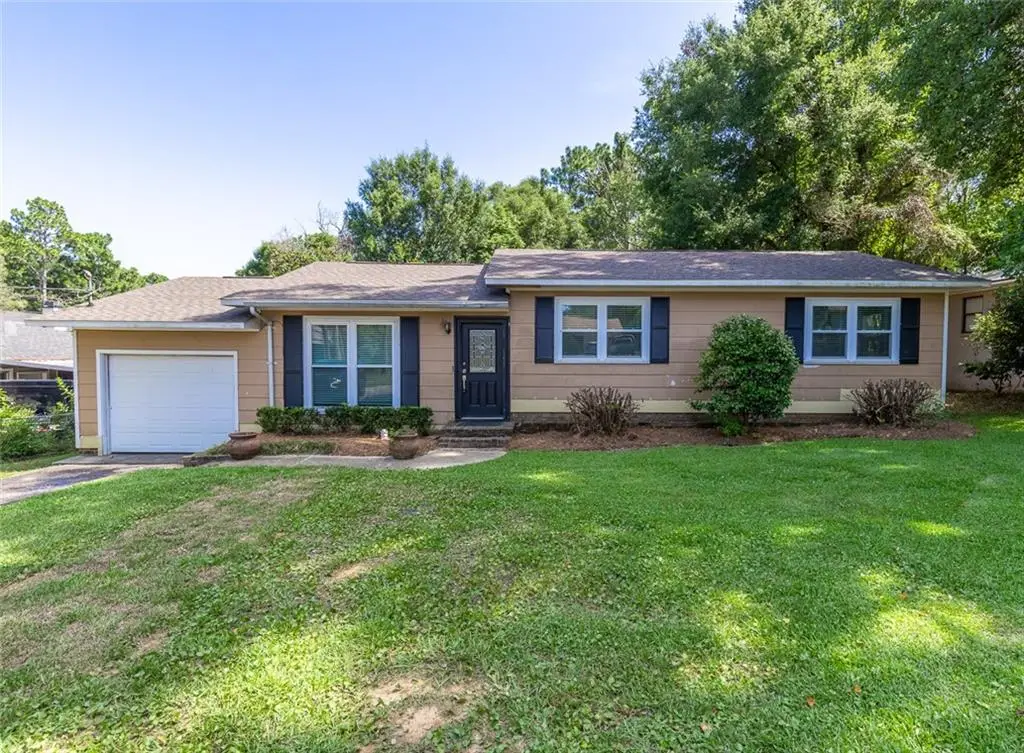 602 Gayfer Avenue, Fairhope, AL 36532 - #1