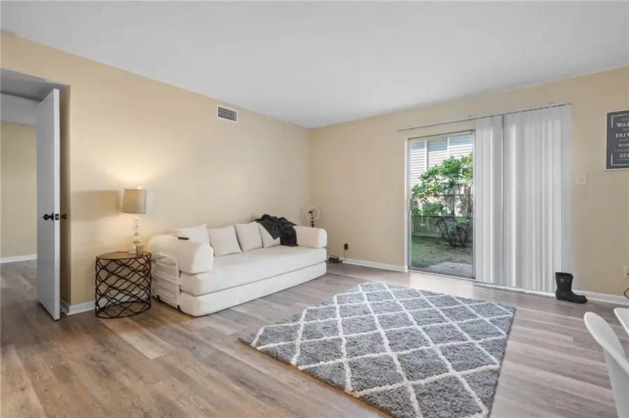 6527 Old Shell Road #22, Mobile, AL 36608 - #3