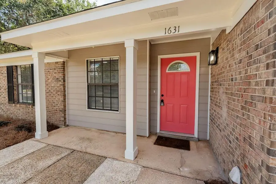 1631 Longwood Road, Mobile, AL 36609 - #3