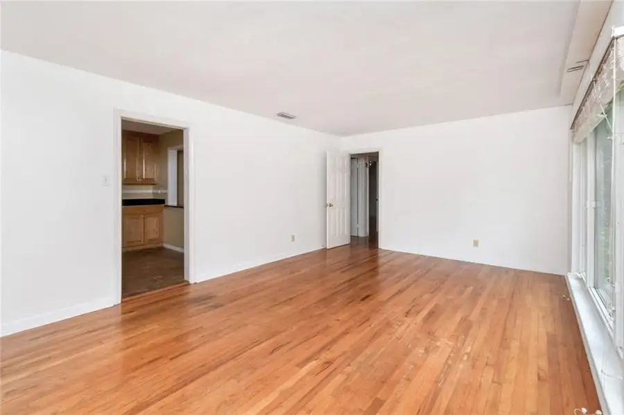 5400 Lusann Drive N, Mobile, AL 36608 - #2