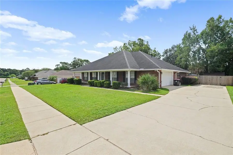9693 Saddlebrook Drive S, Mobile, AL 36695 - #2