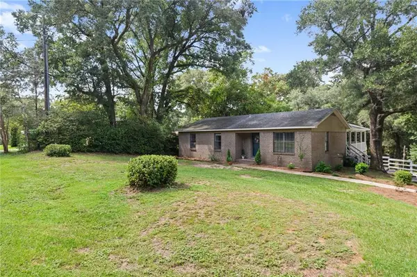 5410 Johnson Road, Theodore, AL 36582