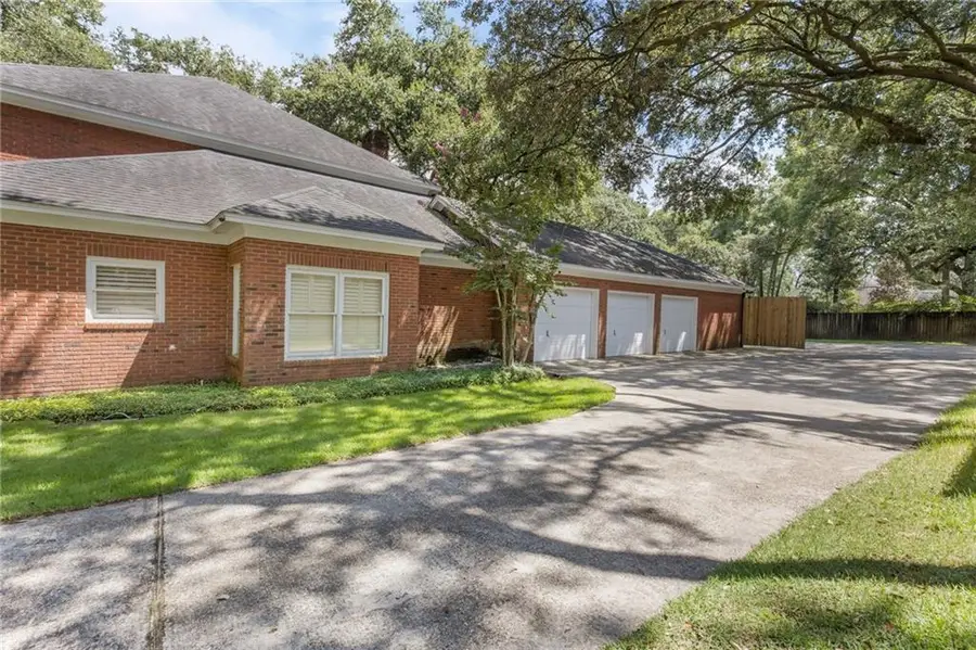 7023 Charleston Oaks Drive N, Mobile, AL 36695 - #3