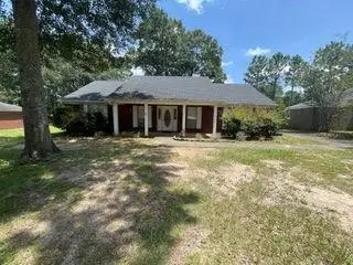6715 Barnes Drive E, Theodore, AL 36582 - #1