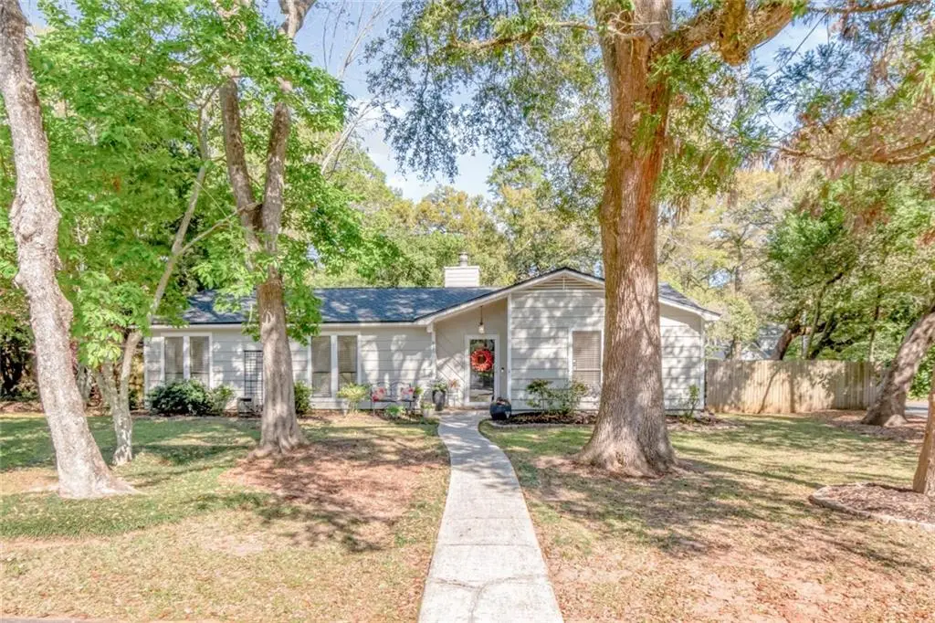 815 Mcneil Avenue, Mobile, AL 36609 - #1