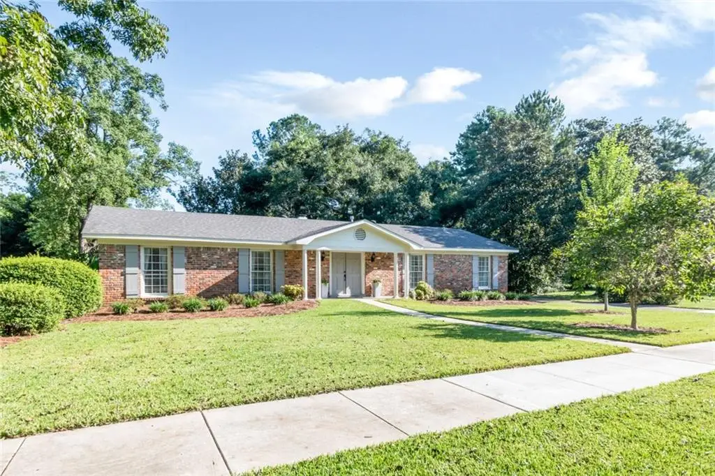 3520 Springwood Drive E, Mobile, AL 36608 - #1