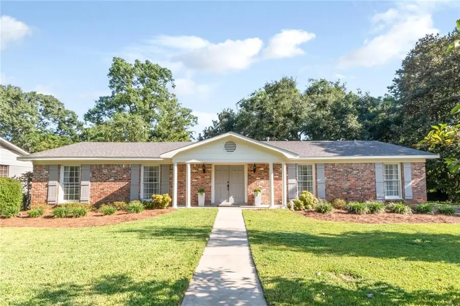 3520 Springwood Drive E, Mobile, AL 36608 - #3