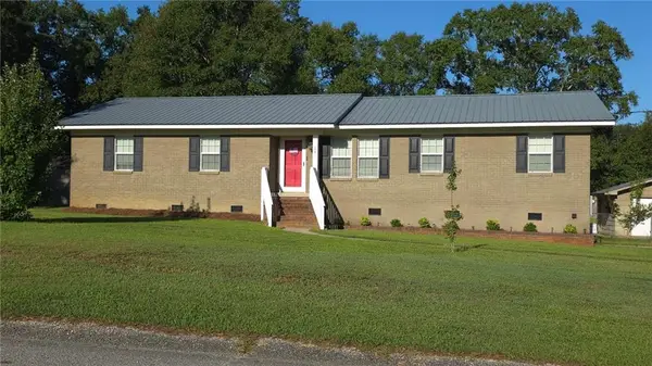 127 Ideal Drive, Saraland, AL 36571