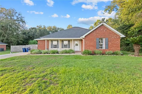 12580 Grand Bay Farms Drive N, Grand Bay, AL 36541