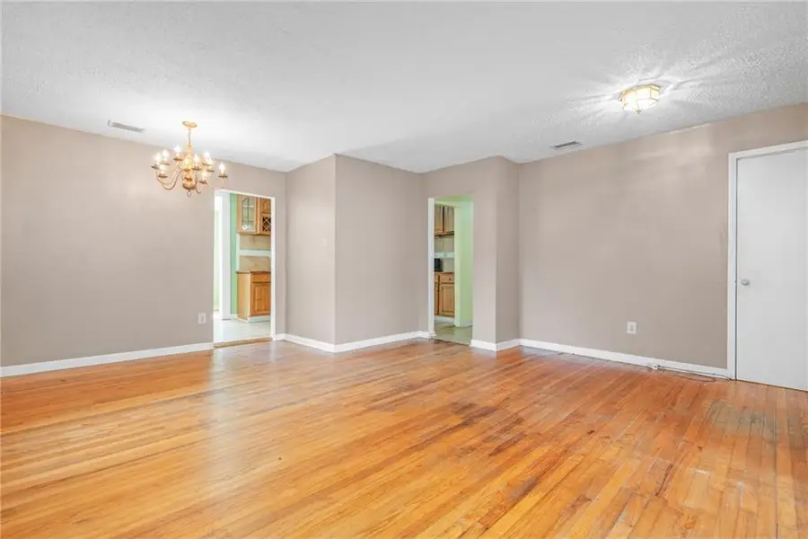 705 Stanton Road, Mobile, AL 36617 - #3