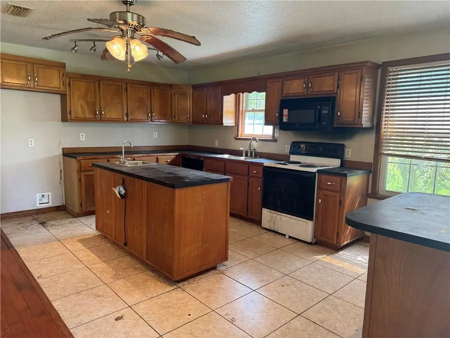 6830 Cook Avenue, Irvington, AL 36544 - #3