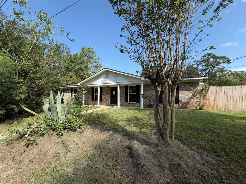 512 5th Avenue, Chickasaw, AL 36611 - #1
