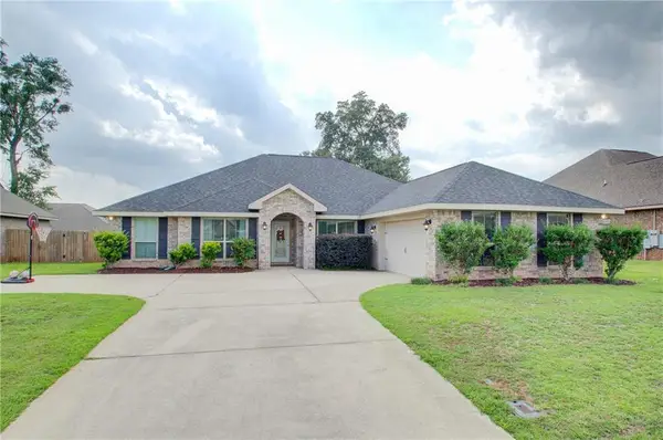 2216 Taylor Pointe Boulevard, Mobile, AL 36695