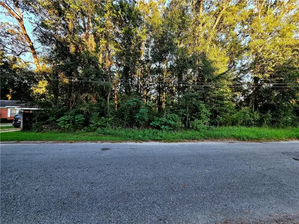 630 Pine Avenue, Saraland, AL 36571
