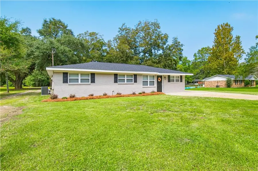 5315 Daniel Drive, Satsuma, AL 36572 - #3