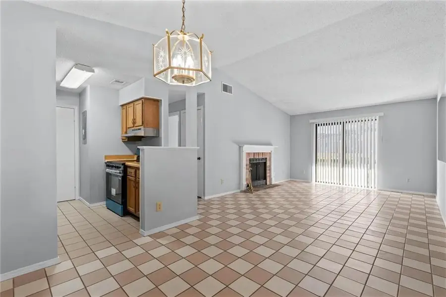 1250 Henckley Avenue #204, Mobile, AL 36609 - #3