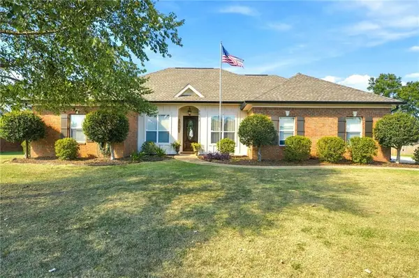 9611 Silverwood Drive, Fairhope, AL 36532
