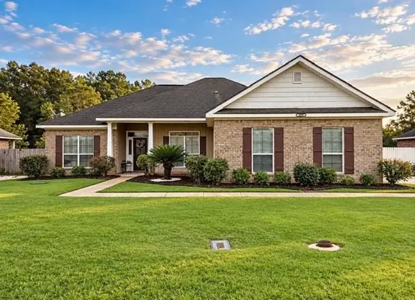 5637 Labrador Trail E, Theodore, AL 36582