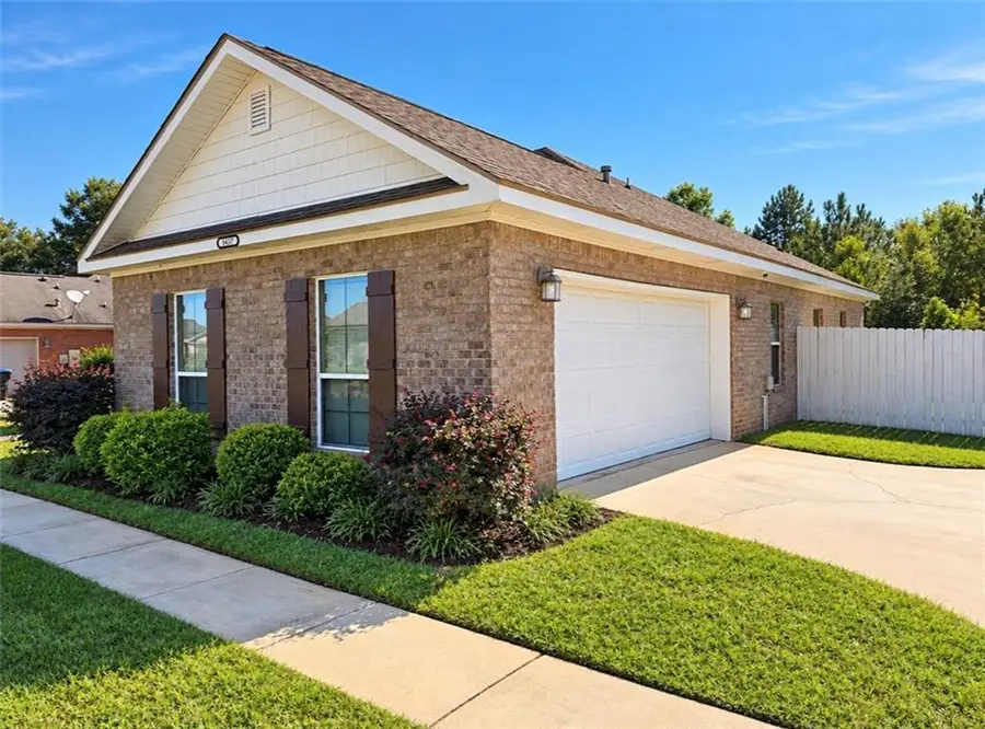5637 Labrador Trail E, Theodore, AL 36582 - #3